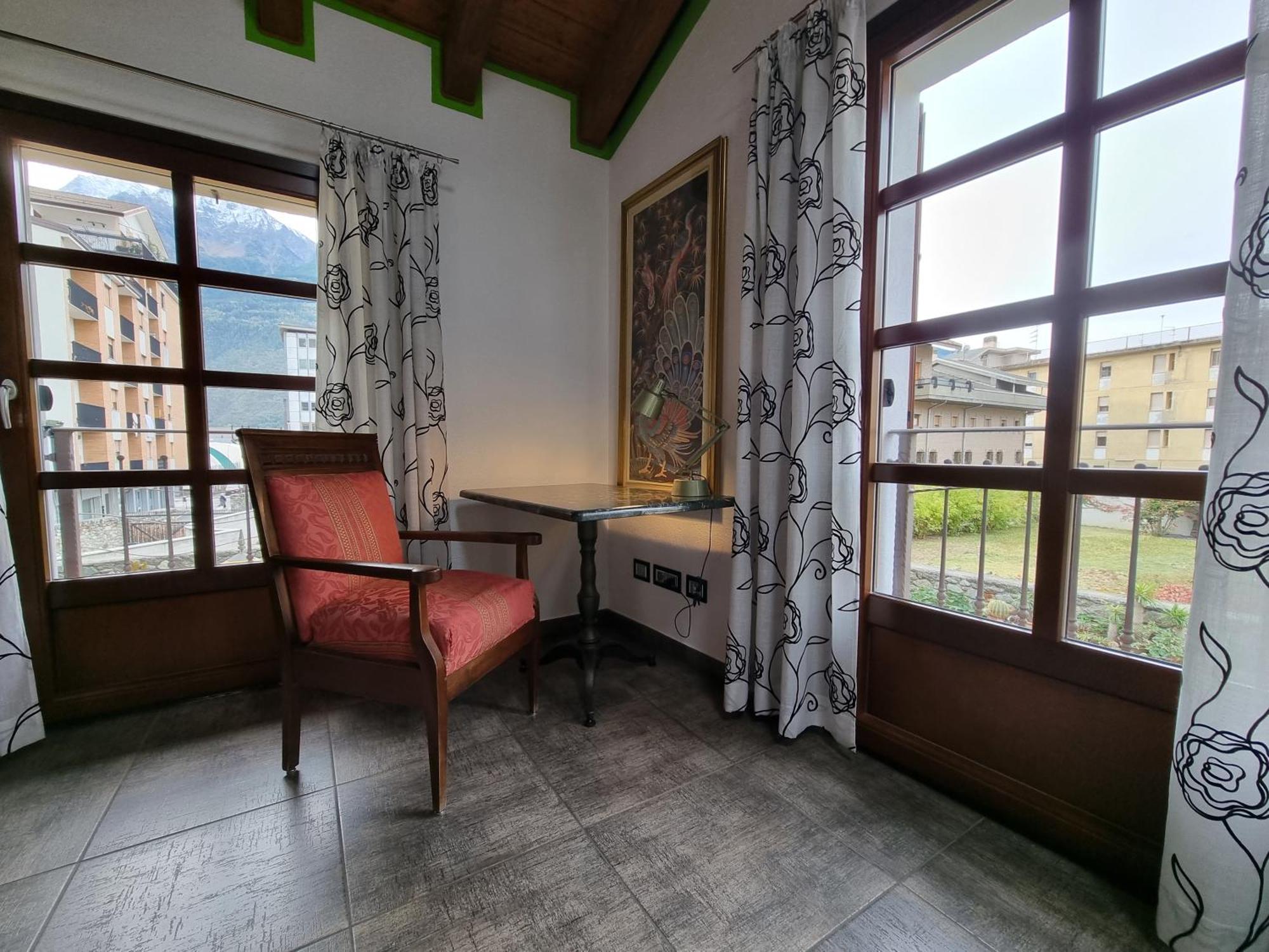 Maison Bodroz Appartamento Charme Аоста Екстериор снимка