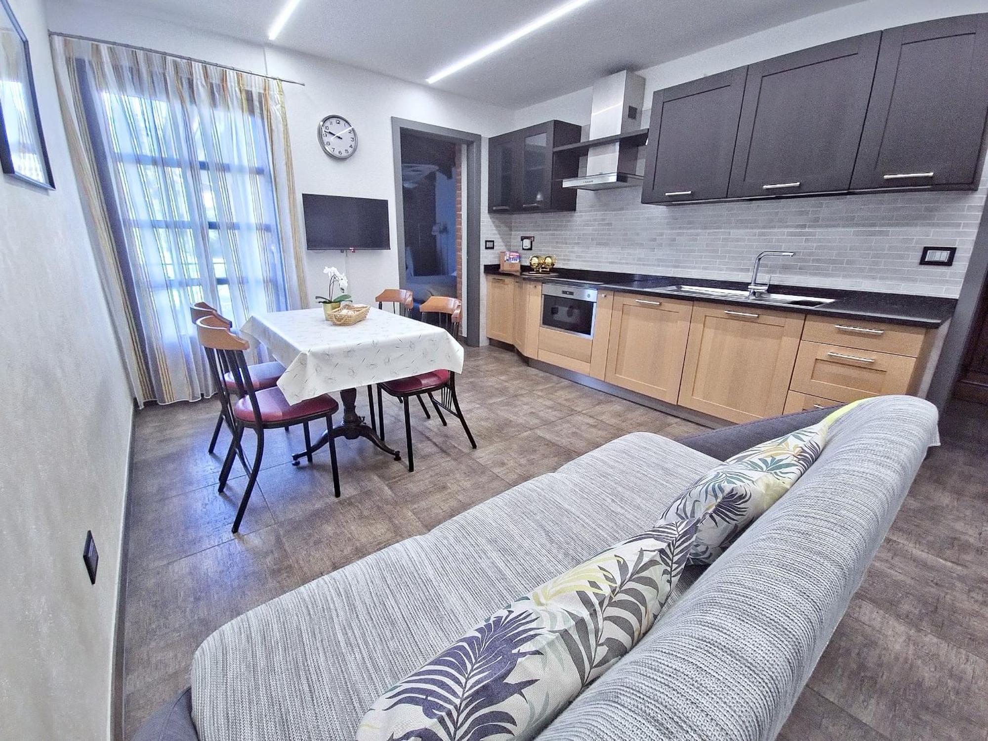 Maison Bodroz Appartamento Charme Аоста Екстериор снимка
